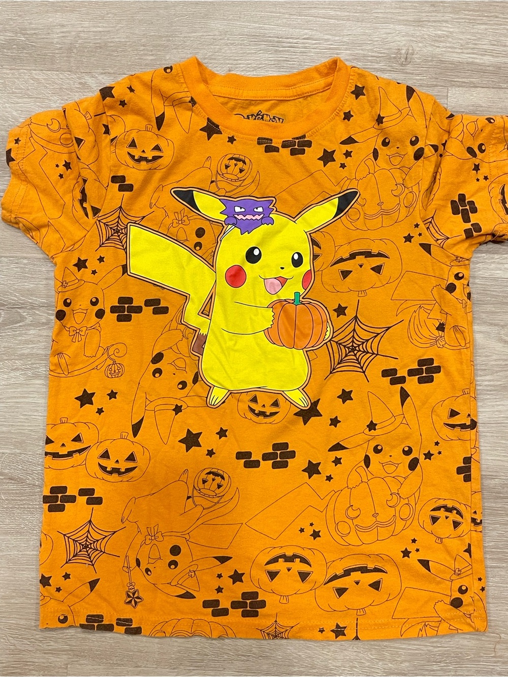 Pokémon Pikachu Halloween Kids T-Shirt Size M Orange